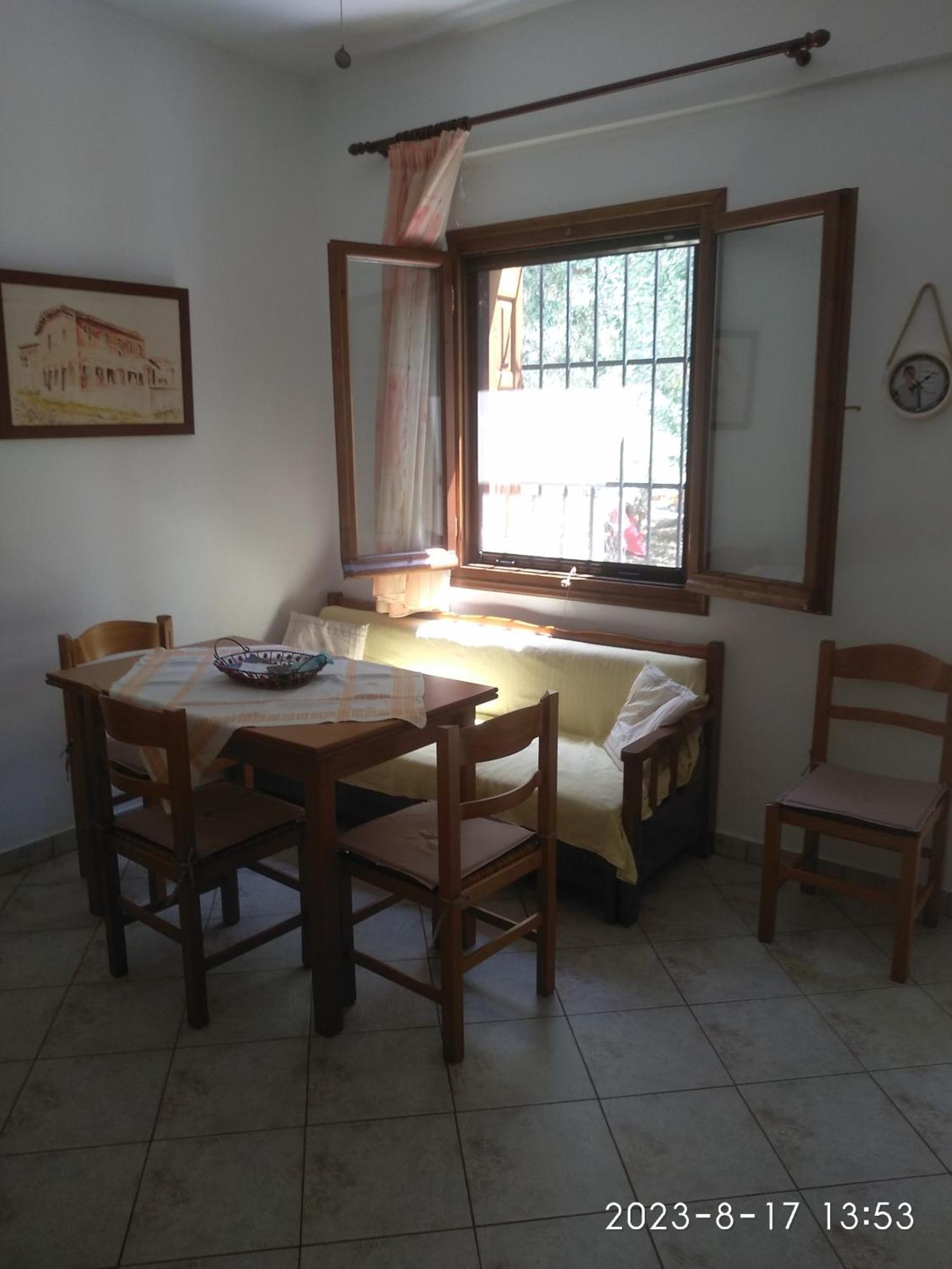 The Small House In The Olive Grove Lefokastro Luaran gambar