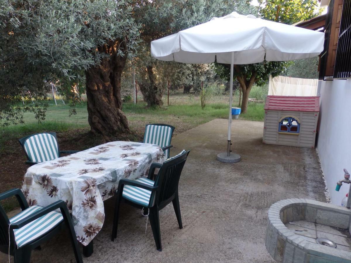 The Small House In The Olive Grove Lefokastro Luaran gambar